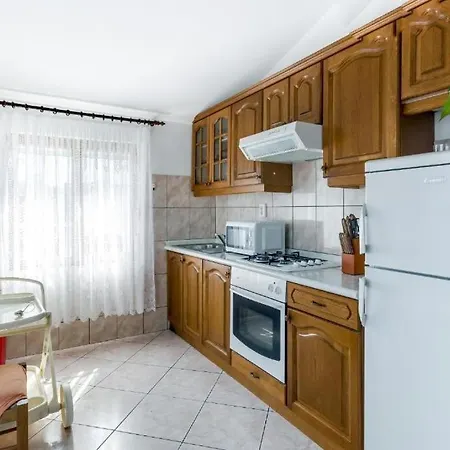 Prkacin Gostinjska kuća 3*