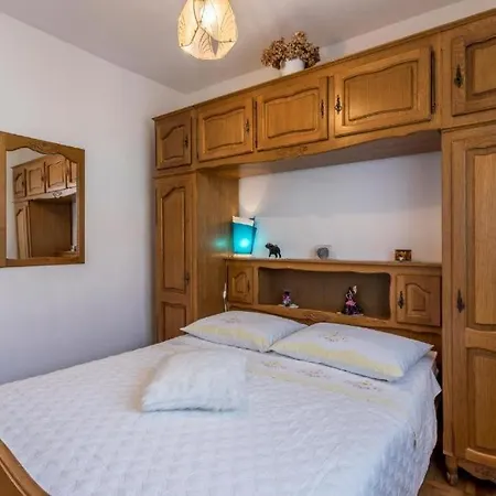 Gostinjska kuća Prkacin 3*